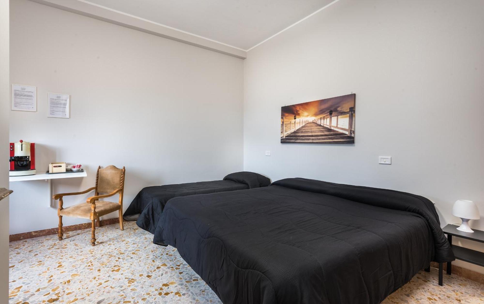 Travelershome Ciampino&Morena Guesthouse Roma Exterior foto